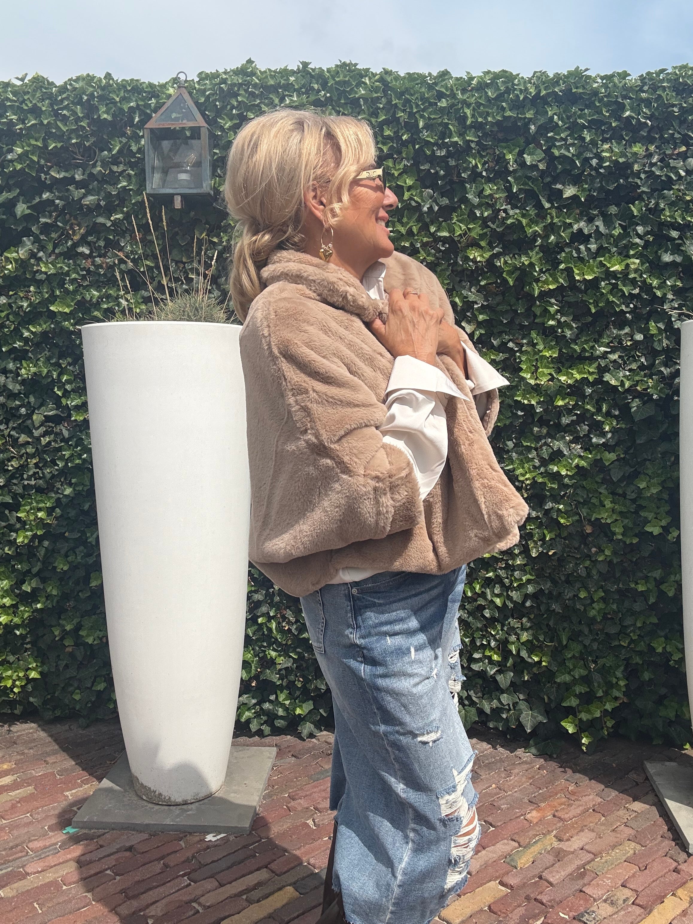 Faux Furr Cape Beige